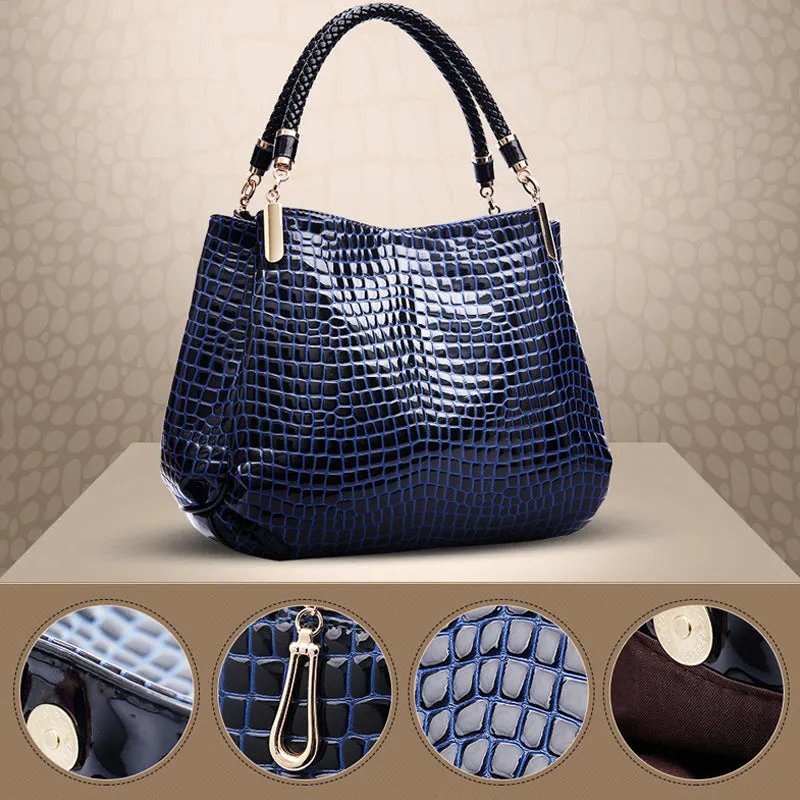 2022 New Women Crocodile Pattern One-shoulder Bag