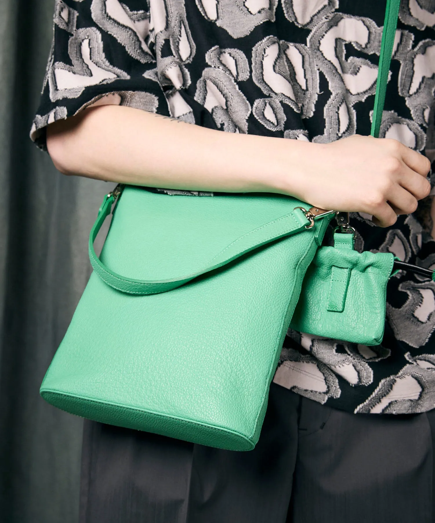 Chic 2WAY Mini Leather Shoulder Bag with Elegant Drawstring Charm