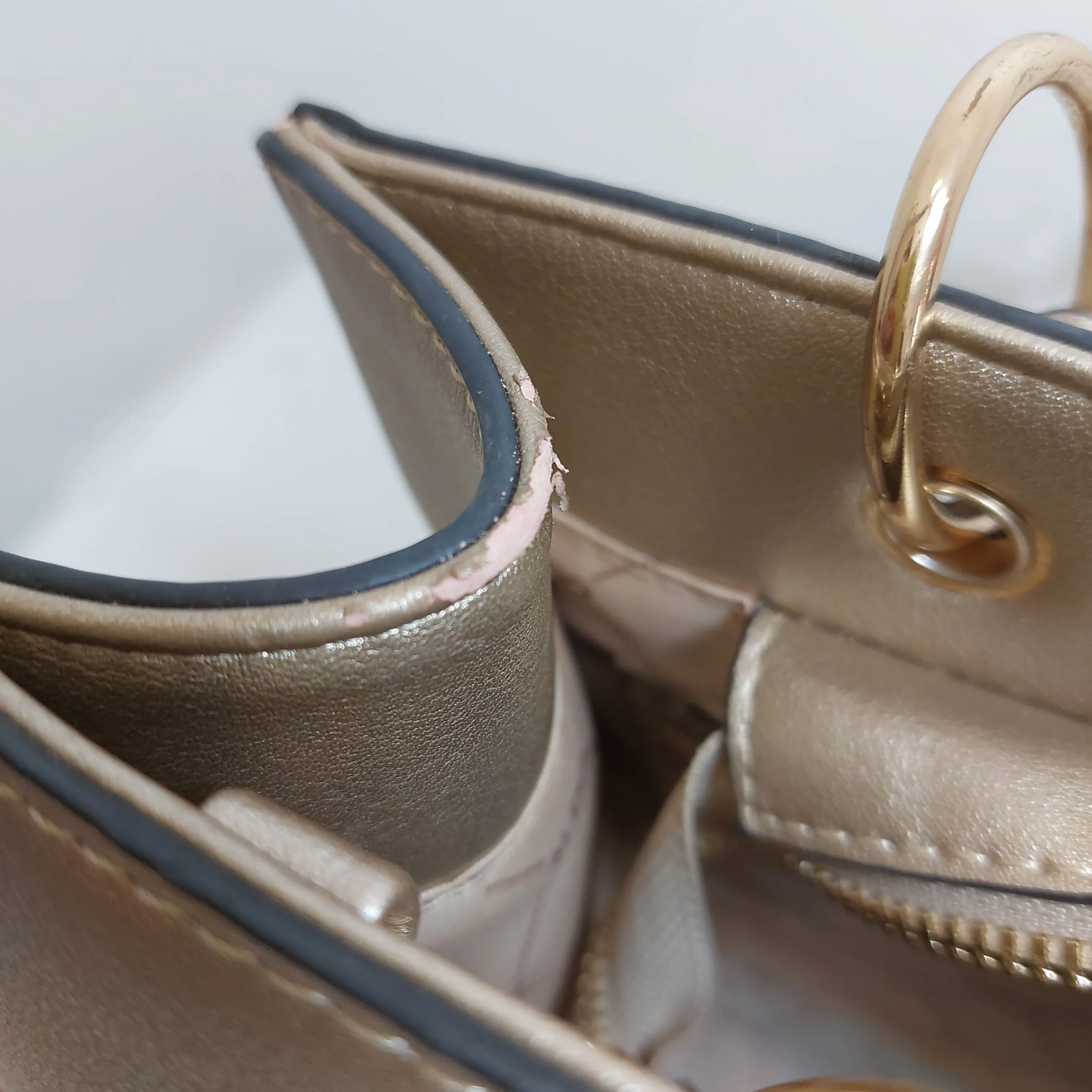 Aldo Light Gold Medium Satchel | Pre Loved |