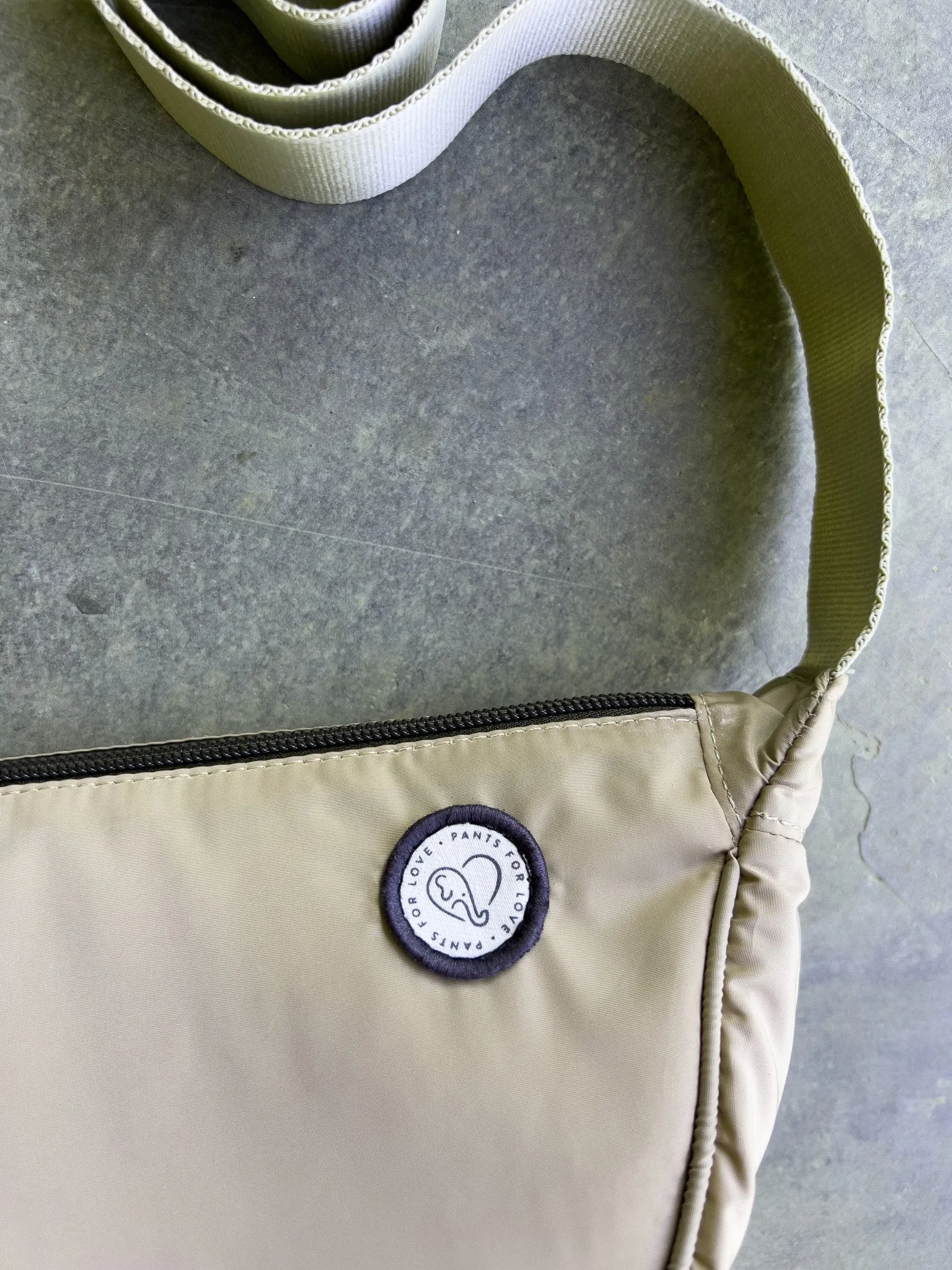 Bolso Banana Bag Crema