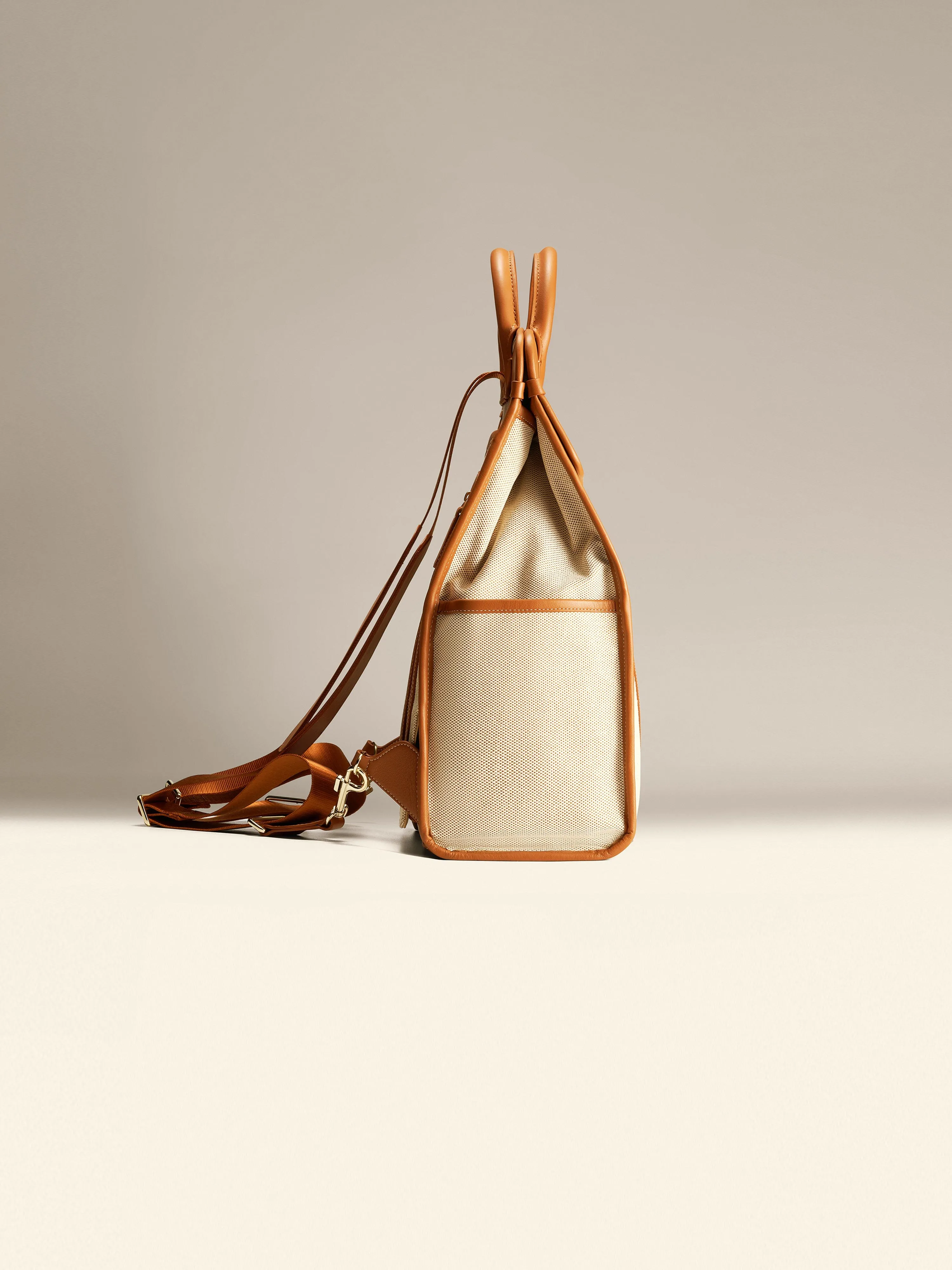 Coast Backpack Sand