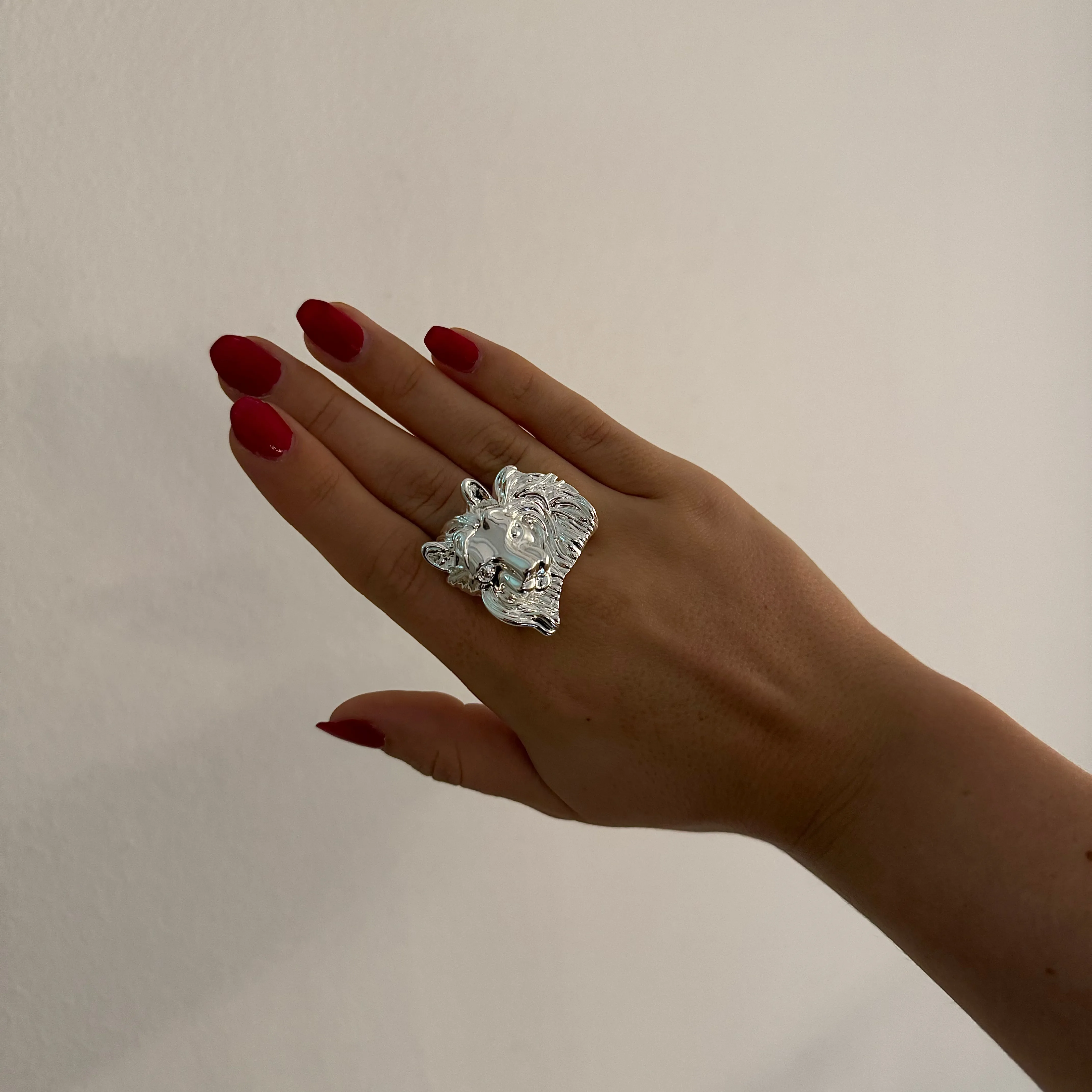 FIERCE LION RING