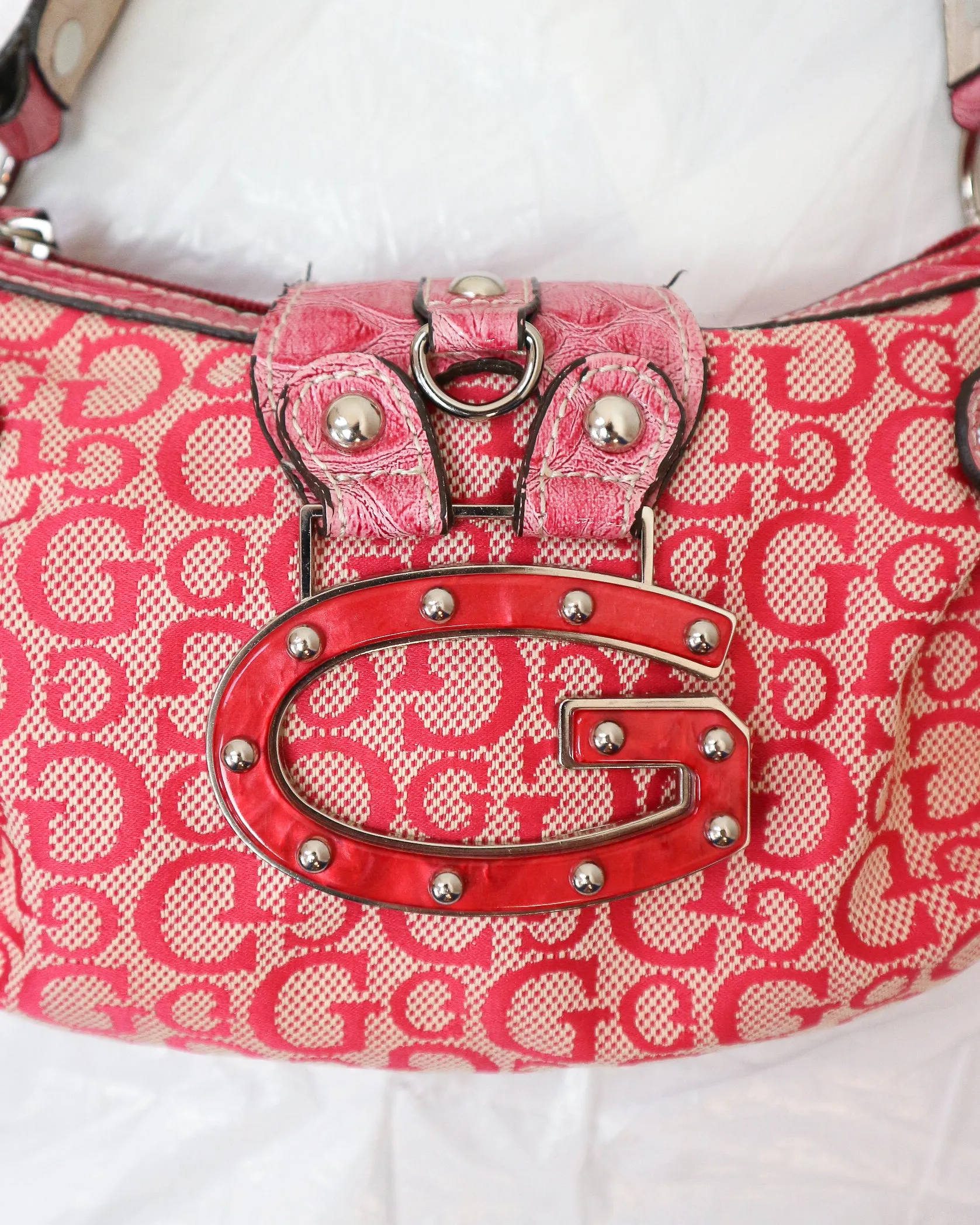 Stylish And Durable Guess Brand Handbag