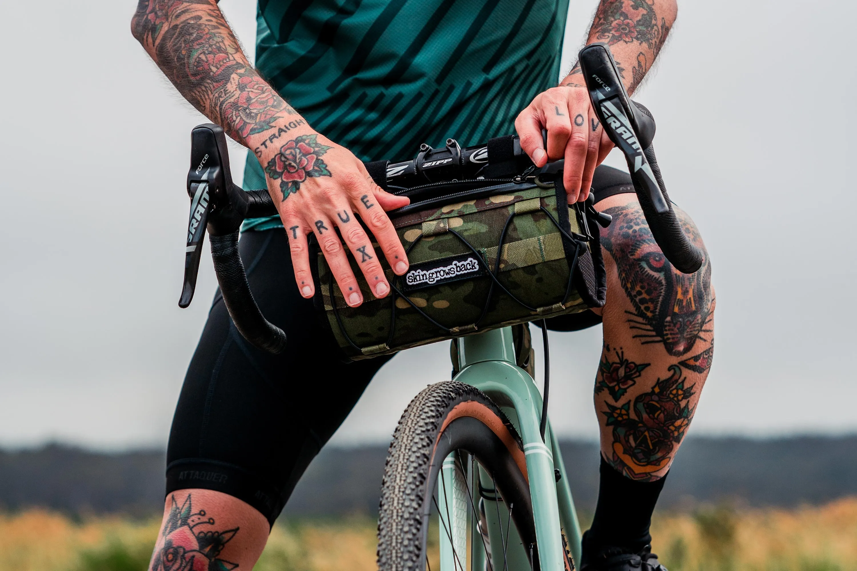 LUNCHBOX Handlebar Bag MultiCam Tropic - wholesale