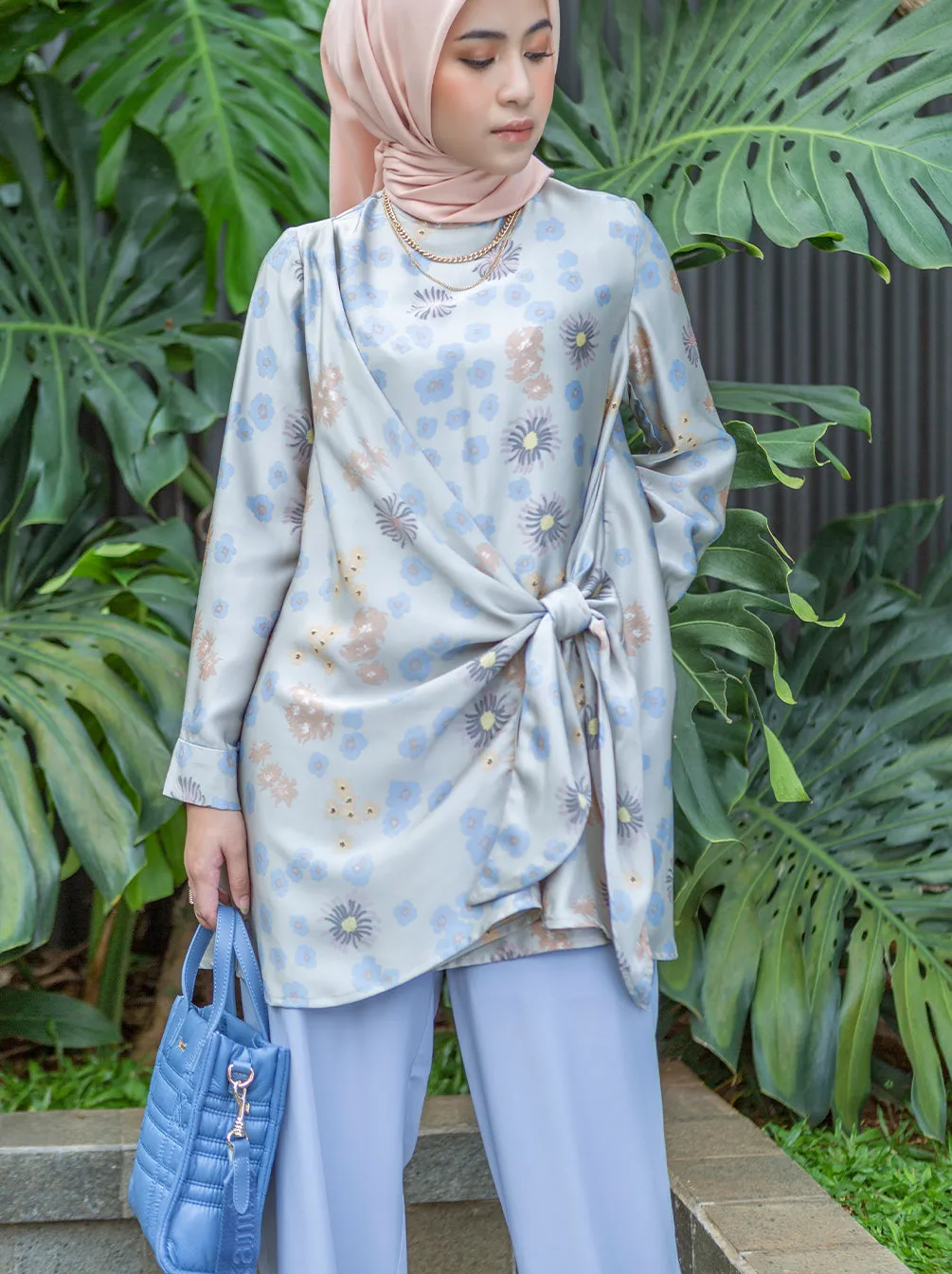 MINI QUILTED LEATHER TOTE CERULEAN BLUE