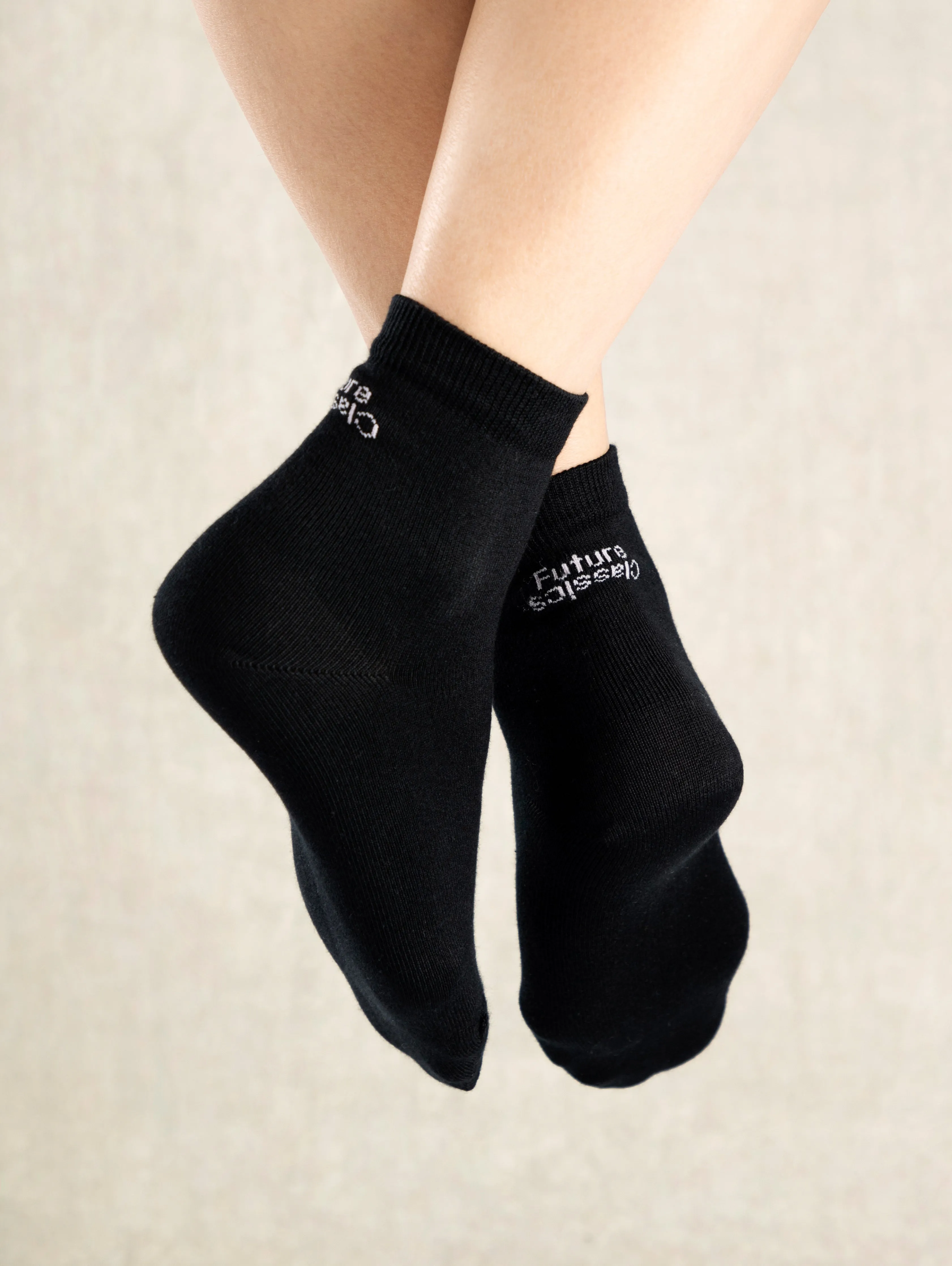 Quarter Socks