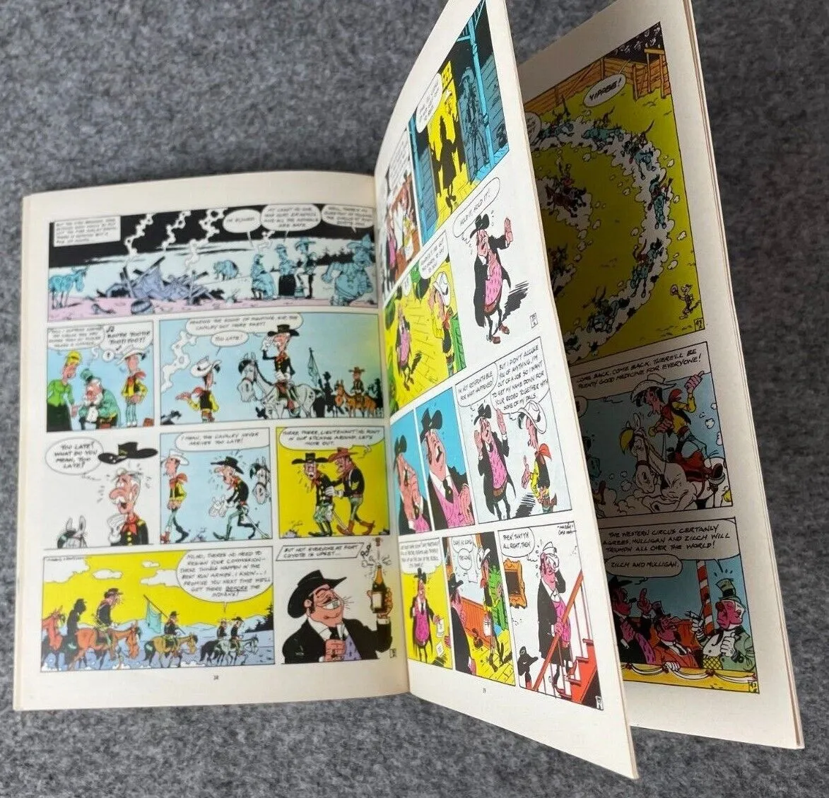 "Western Circus" Mini Vintage A5 Lucky Luke Book - UK Paperback Edition